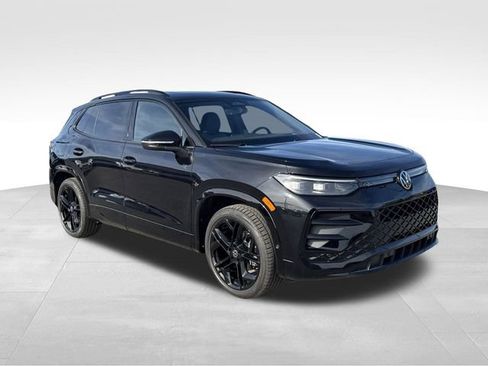 New 2026 Volkswagen Tiguan SE R-Line FWD image 7