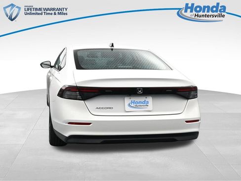 New 2026 Honda Accord SE image 7