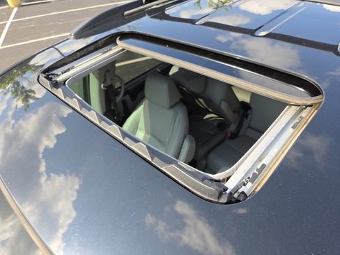 Used 2018 Honda Odyssey EX-L image 4