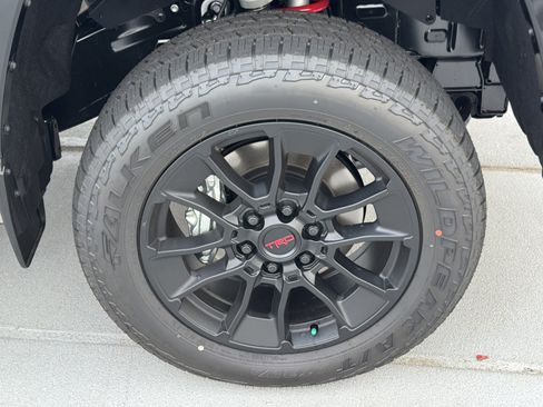 New 2026 Toyota Tundra Platinum AWD/4WD image 15