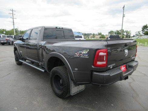 Used 2021 RAM 3500 Laramie AWD/4WD image 9