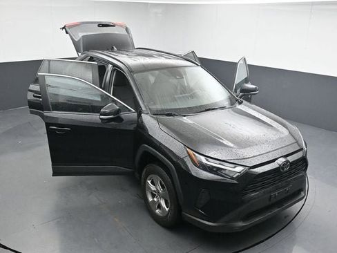 Used 2023 Toyota RAV4 XLE AWD/4WD image 35