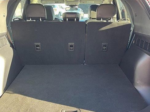 Used 2022 Ford Escape SEL image 16