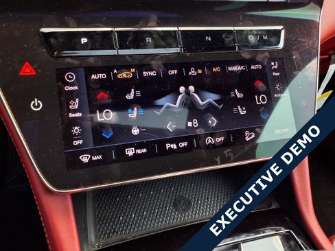 New 2025 Maserati Grecale Modena image 11