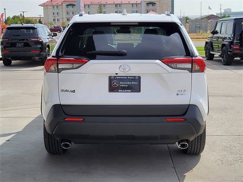 Used 2025 Toyota RAV4 XLE image 41