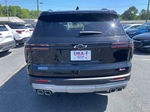 New 2026 Chevrolet Traverse Z71 w/ Enhanced Driving Package AWD/4WD image 4