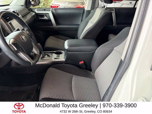 Used 2020 Toyota 4Runner SR5 AWD/4WD image 13