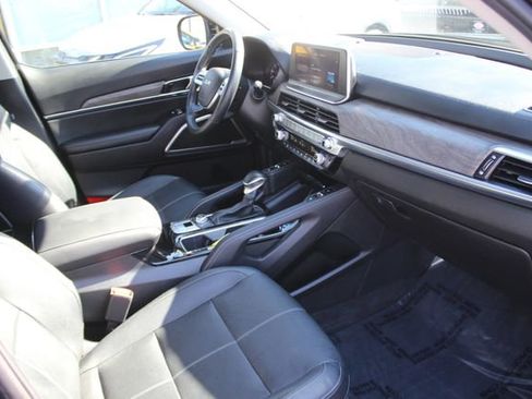 Used 2022 Kia Telluride EX w/ EX Premium Package image 36