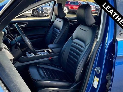 Used 2024 Ford Edge SEL image 20