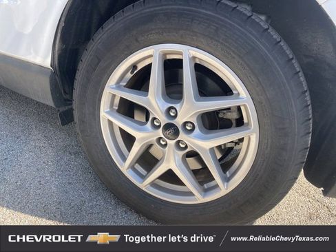 Used 2024 Ford Edge SEL image 16