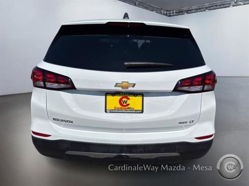 Used 2023 Chevrolet Equinox LT w/ Driver Convenience Package image 5