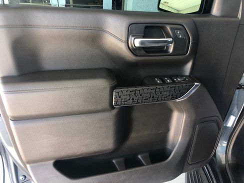 Used 2019 Chevrolet Silverado 1500 LT w/ All-Star Edition image 18