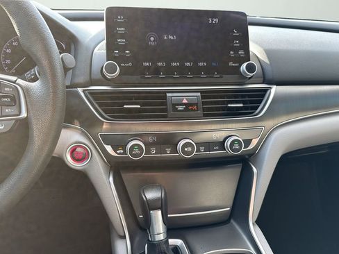 Used 2019 Honda Accord LX image 14