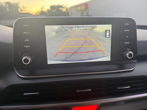 Used 2020 Kia Telluride S w/ S 8 Passenger Seating Package image 18