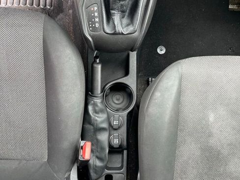 Used 2021 RAM ProMaster City Tradesman image 13