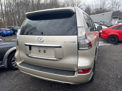 Used 2014 Lexus GX 460 Luxury image 10
