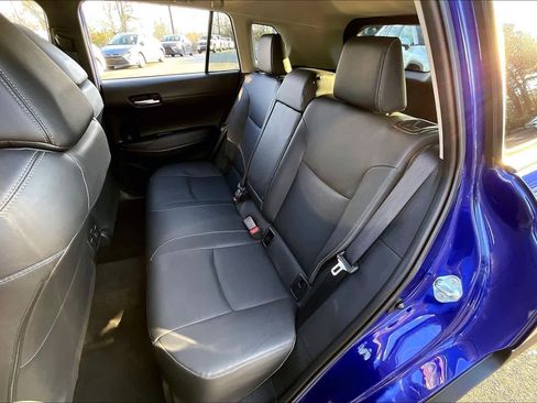 Certified 2024 Toyota Corolla Cross XLE image 20