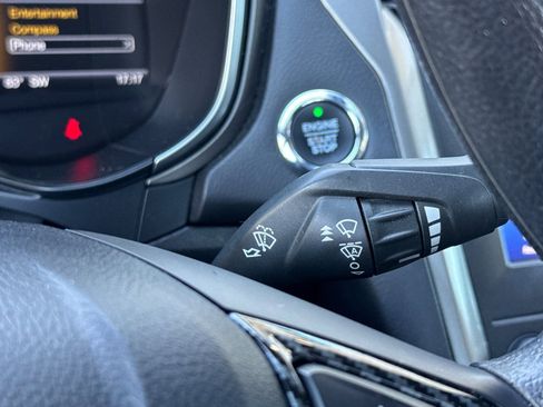 Used 2020 Ford Fusion SE FWD image 39