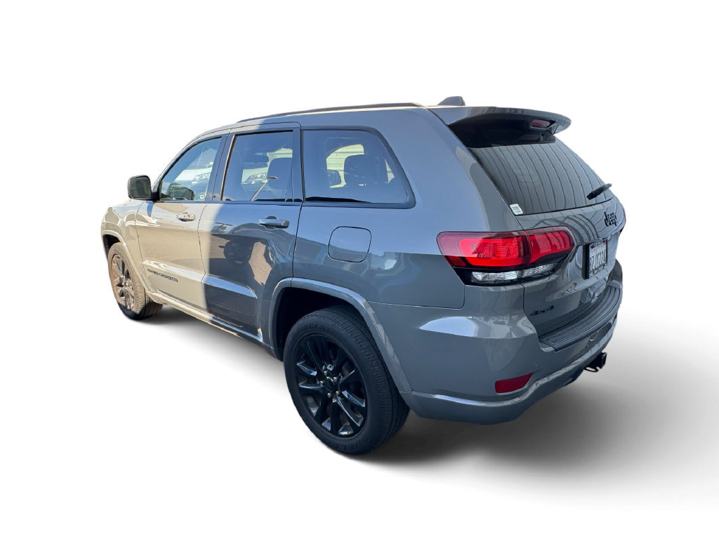 Used 2021 Jeep Grand Cherokee Laredo X AWD/4WD image 4