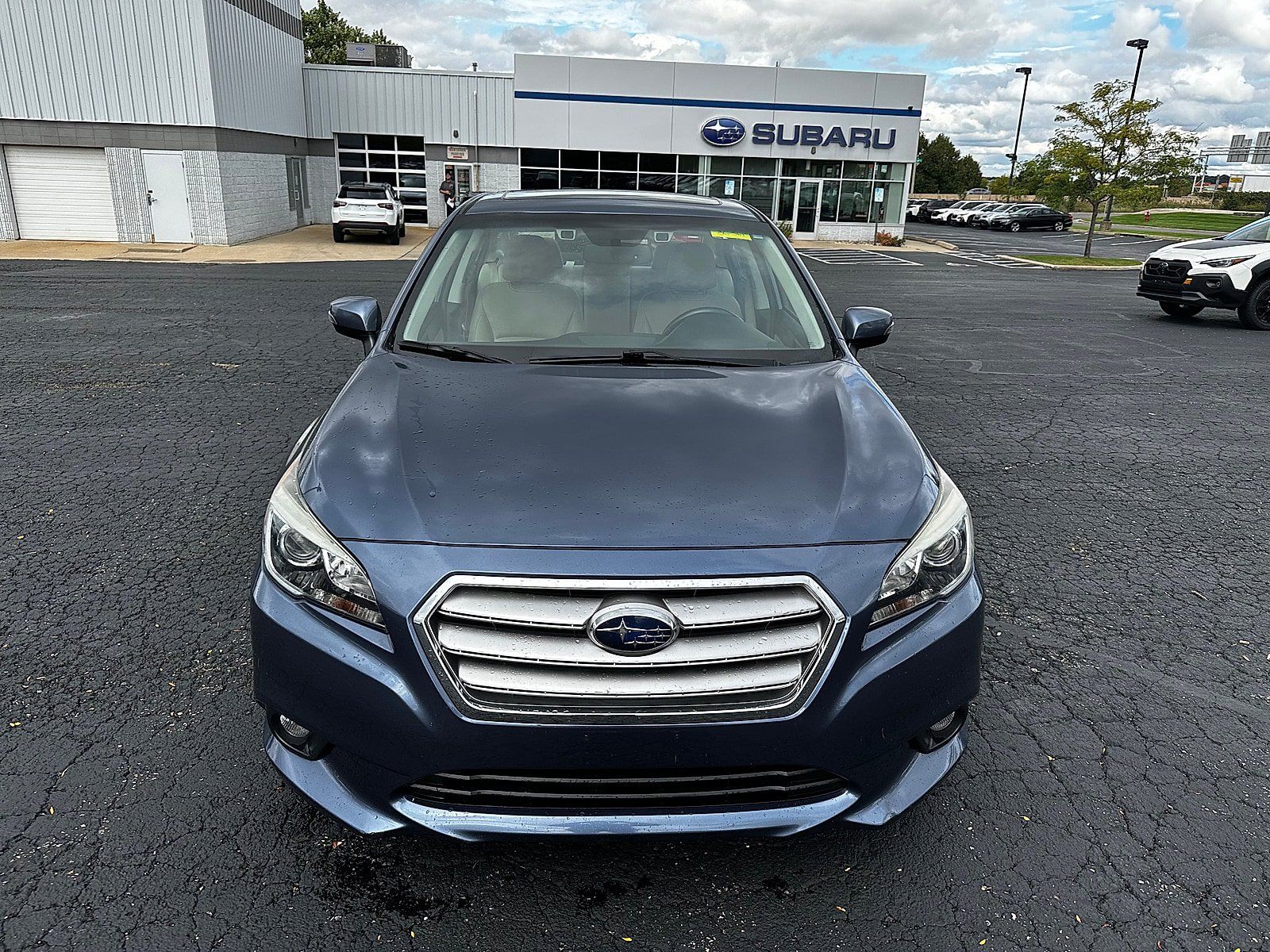 Used 2016 Subaru Legacy 3.6R Limited AWD/4WD image 8