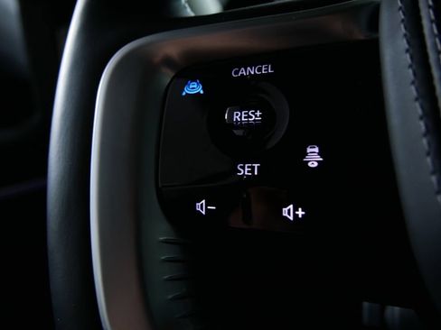 Certified 2025 INFINITI QX80 Sensory AWD/4WD image 24