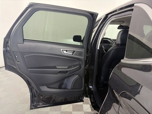 Used 2024 Ford Edge SEL AWD/4WD image 12