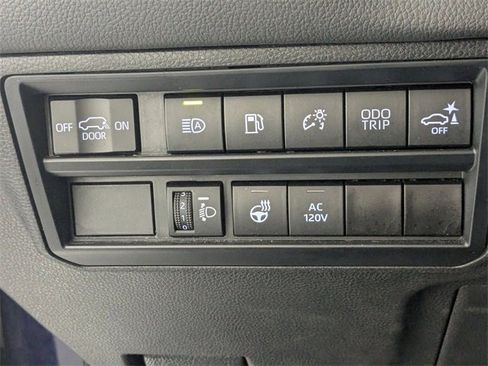 Used 2024 Toyota Sequoia Limited image 16