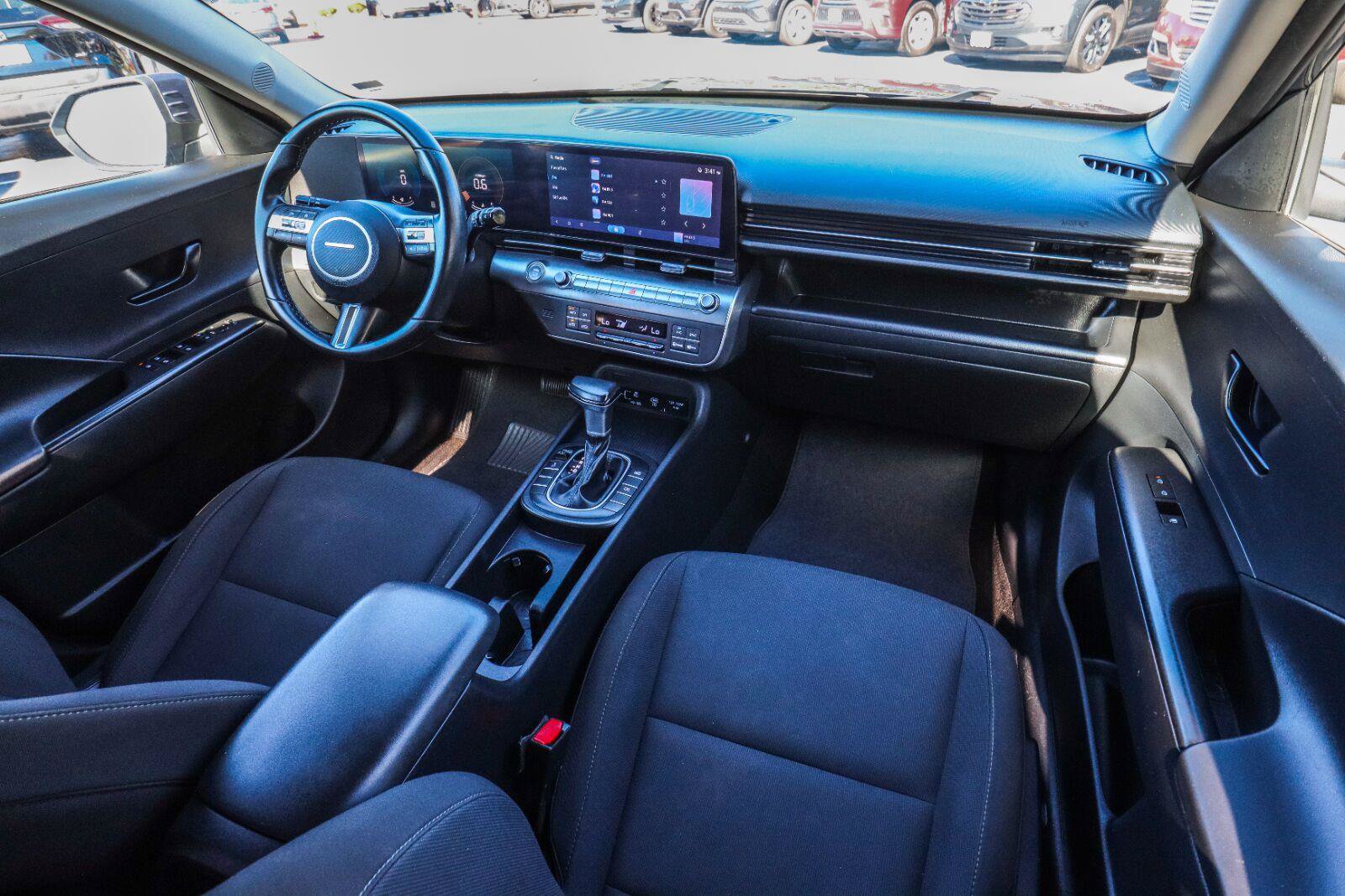 Used 2024 Hyundai Kona SEL AWD/4WD image 28
