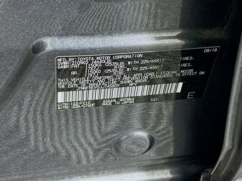 Used 2018 Toyota RAV4 XLE AWD/4WD image 12