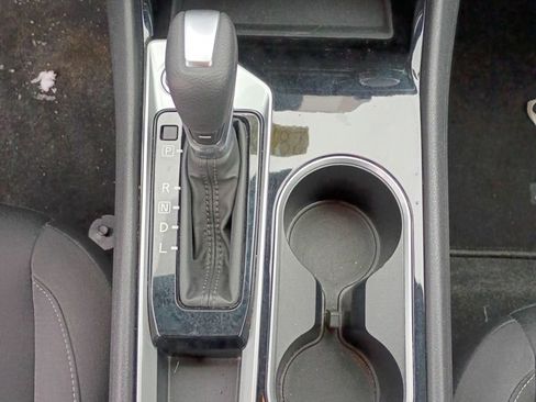 Used 2024 Nissan Altima 2.5 SV image 29