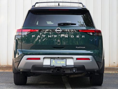 Used 2022 Nissan Pathfinder Platinum w/ Cargo Package FWD image 9