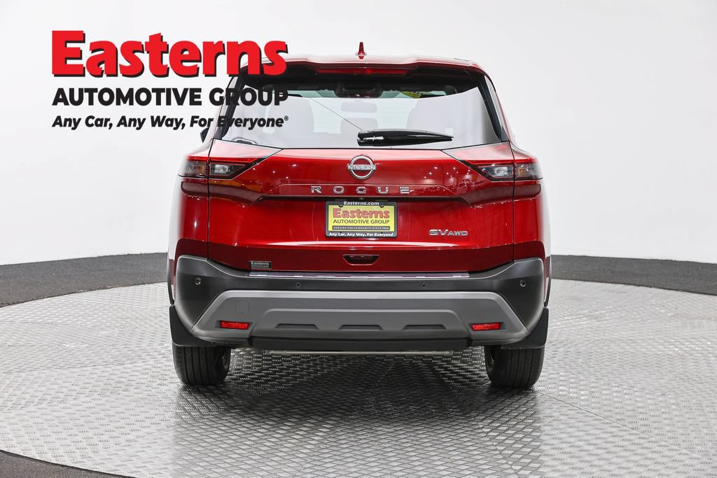 Used 2023 Nissan Rogue SV AWD/4WD image 7