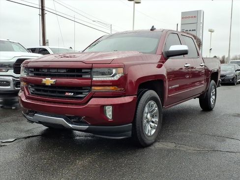 Used 2016 Chevrolet Silverado 1500 LT w/ All Star Edition image 3
