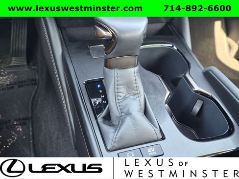 Used 2025 Lexus ES 300h w/ Premium Package FWD image 21