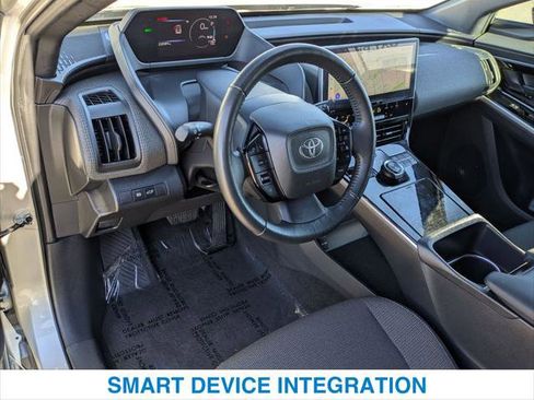 Used 2025 Toyota bZ4X FWD image 14