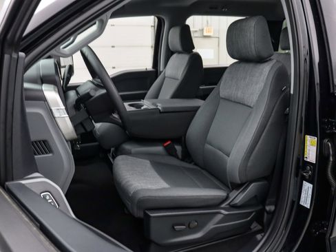 New 2026 Ford F250 XLT w/ FX4 Off-Road Package image 14