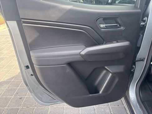 Used 2024 GMC Canyon Elevation w/ Convenience Package image 25