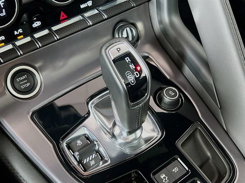Used 2024 Jaguar F-TYPE R AWD/4WD image 17