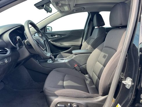 Used 2024 Chevrolet Malibu LT FWD image 9