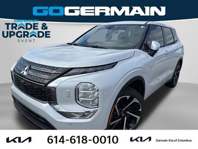 Used 2023 Mitsubishi Outlander SE