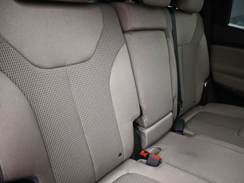 Used 2022 Hyundai Santa Fe SEL image 14