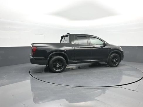 Used 2018 Honda Ridgeline Black Edition image 8