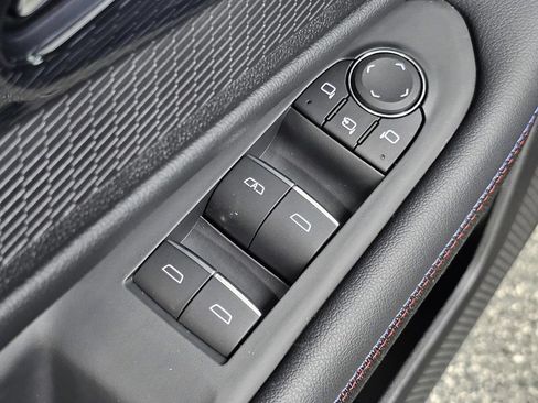 Used 2025 Chevrolet Blazer EV RS AWD/4WD image 30