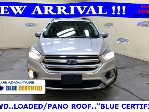 Used 2018 Ford Escape SE w/ SE Sync 3 Package image 9