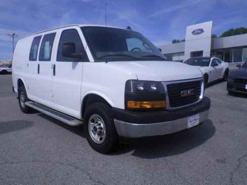 Used 2024 GMC Savana 2500 w/ Driver Convenience Package RWD image 1