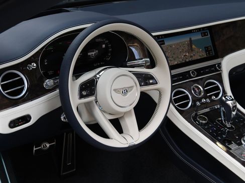 New 2026 Bentley Continental GTC image 13