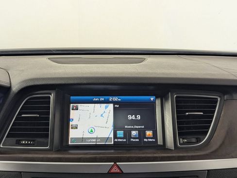 Used 2015 Hyundai Genesis 5.0 RWD image 18