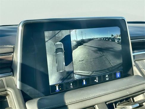 Used 2023 Chevrolet Tahoe LT w/ LT Signature Package image 16