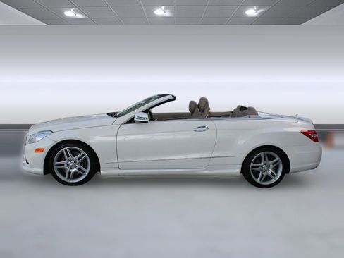Used 2011 Mercedes-Benz E 550 Cabriolet image 18