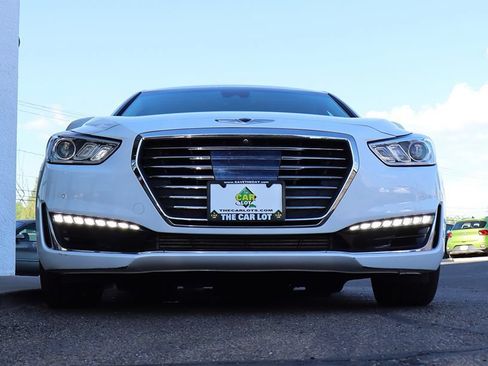 Used 2017 Genesis G90 3.3T Premium RWD image 17